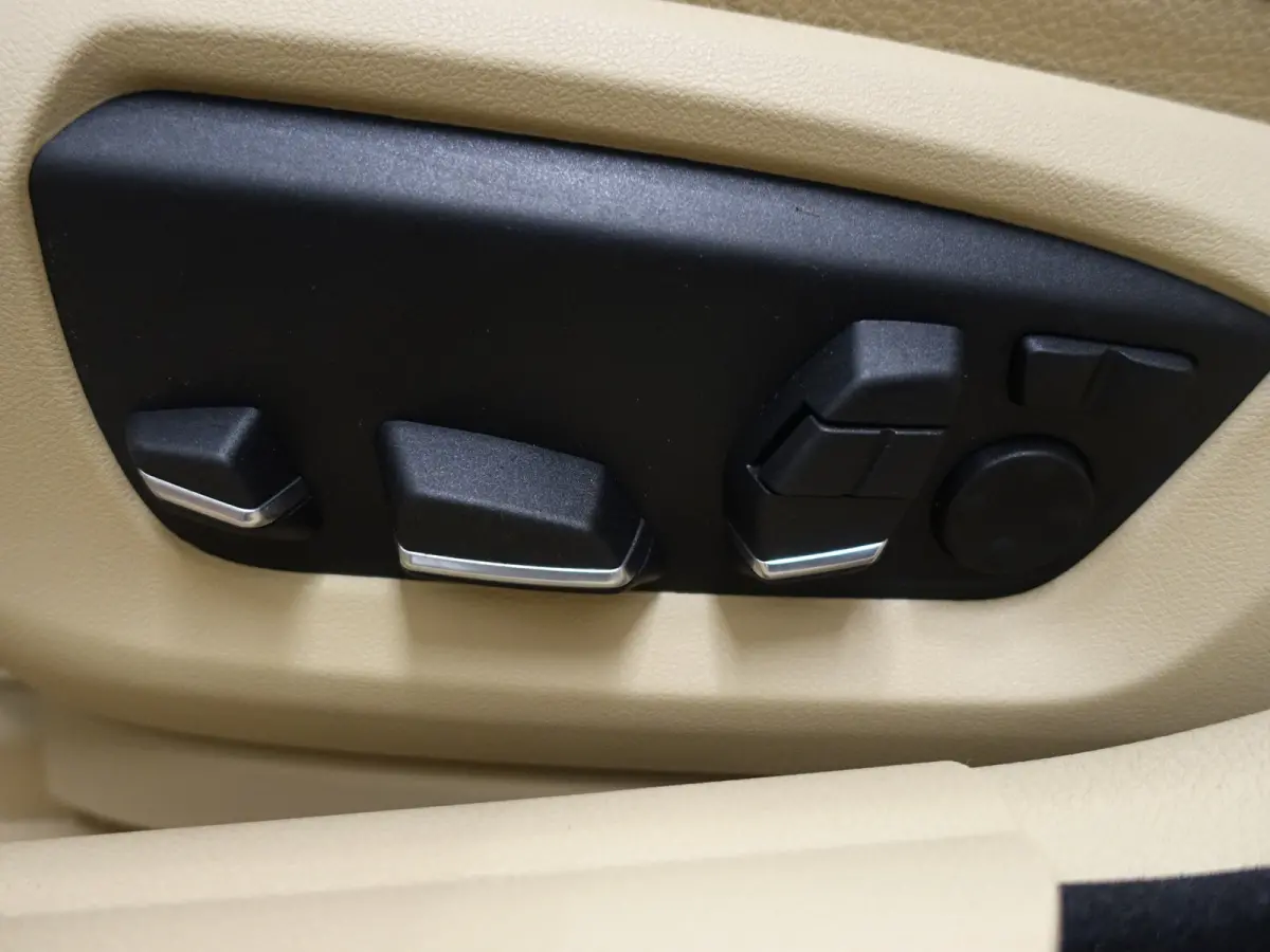 528i High Executive Iuxury Aut- Harman Kardon, Virtual Cockpit, Memory, Navi, Xenon Led, Clima