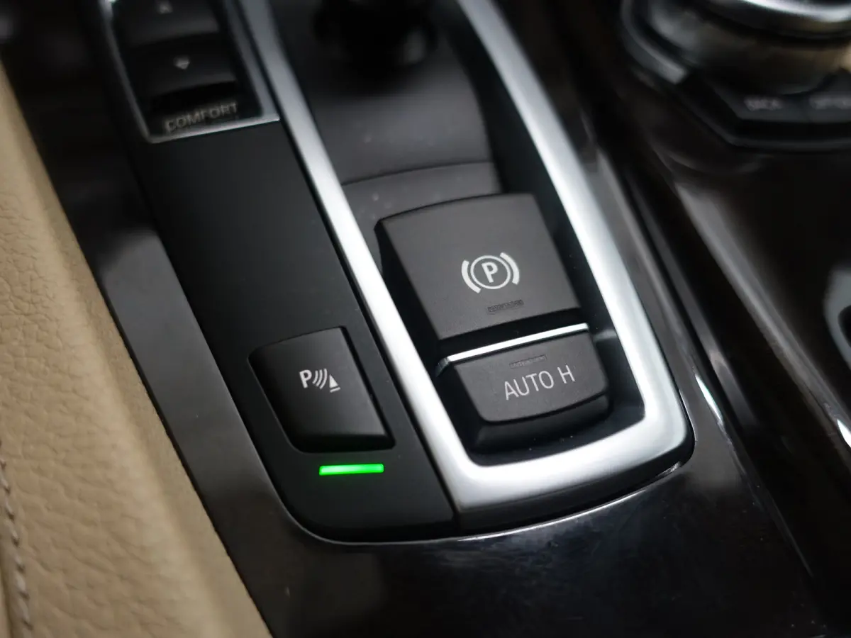 528i High Executive Iuxury Aut- Harman Kardon, Virtual Cockpit, Memory, Navi, Xenon Led, Clima