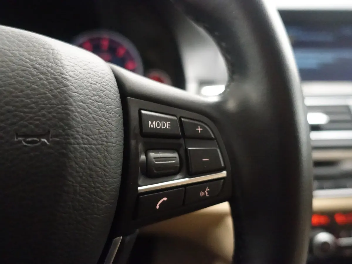 528i High Executive Iuxury Aut- Harman Kardon, Virtual Cockpit, Memory, Navi, Xenon Led, Clima