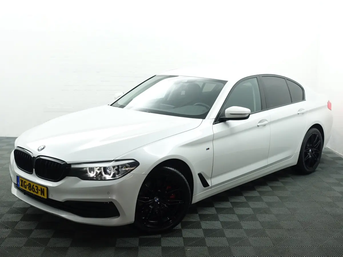 520d M Sport High Exe Aut- Xenon Led, Park Assist, Navi, Virtual Cockpit, Elek Stoel