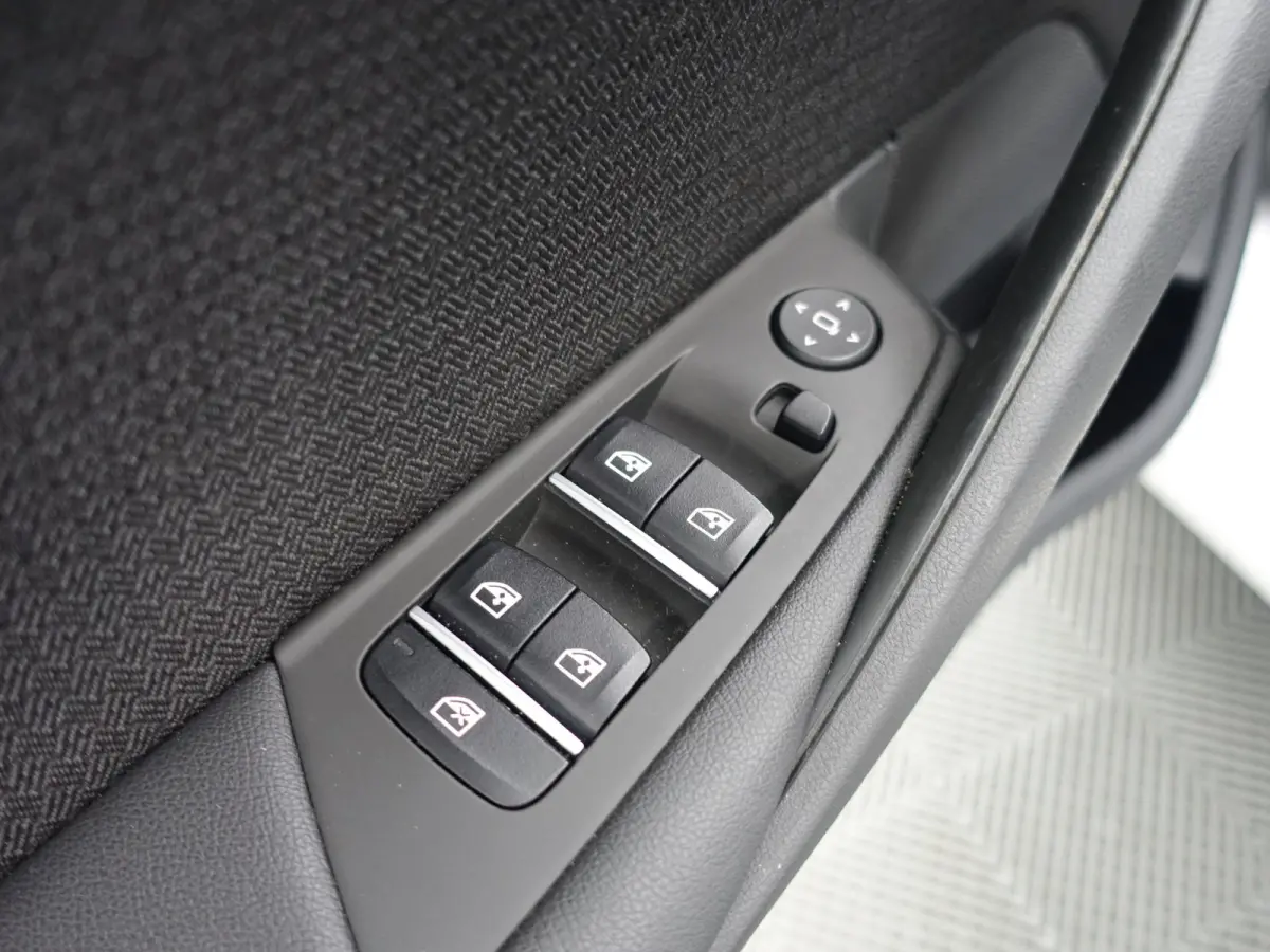 520d M Sport High Exe Aut- Xenon Led, Park Assist, Navi, Virtual Cockpit, Elek Stoel