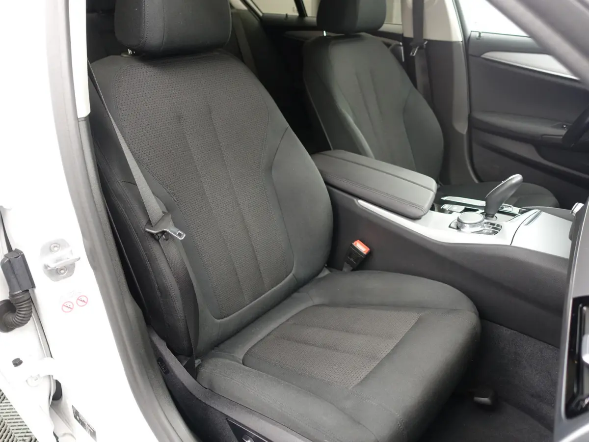520d M Sport High Exe Aut- Xenon Led, Park Assist, Navi, Virtual Cockpit, Elek Stoel