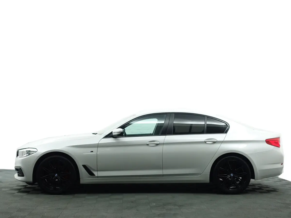 520d M Sport High Exe Aut- Xenon Led, Park Assist, Navi, Virtual Cockpit, Elek Stoel