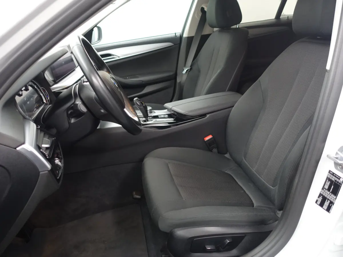 520d M Sport High Exe Aut- Xenon Led, Park Assist, Navi, Virtual Cockpit, Elek Stoel