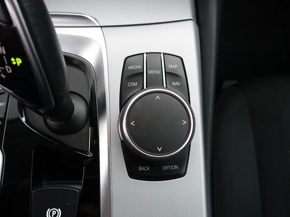 520d M Sport High Exe Aut- Xenon Led, Park Assist, Navi, Virtual Cockpit, Elek Stoel