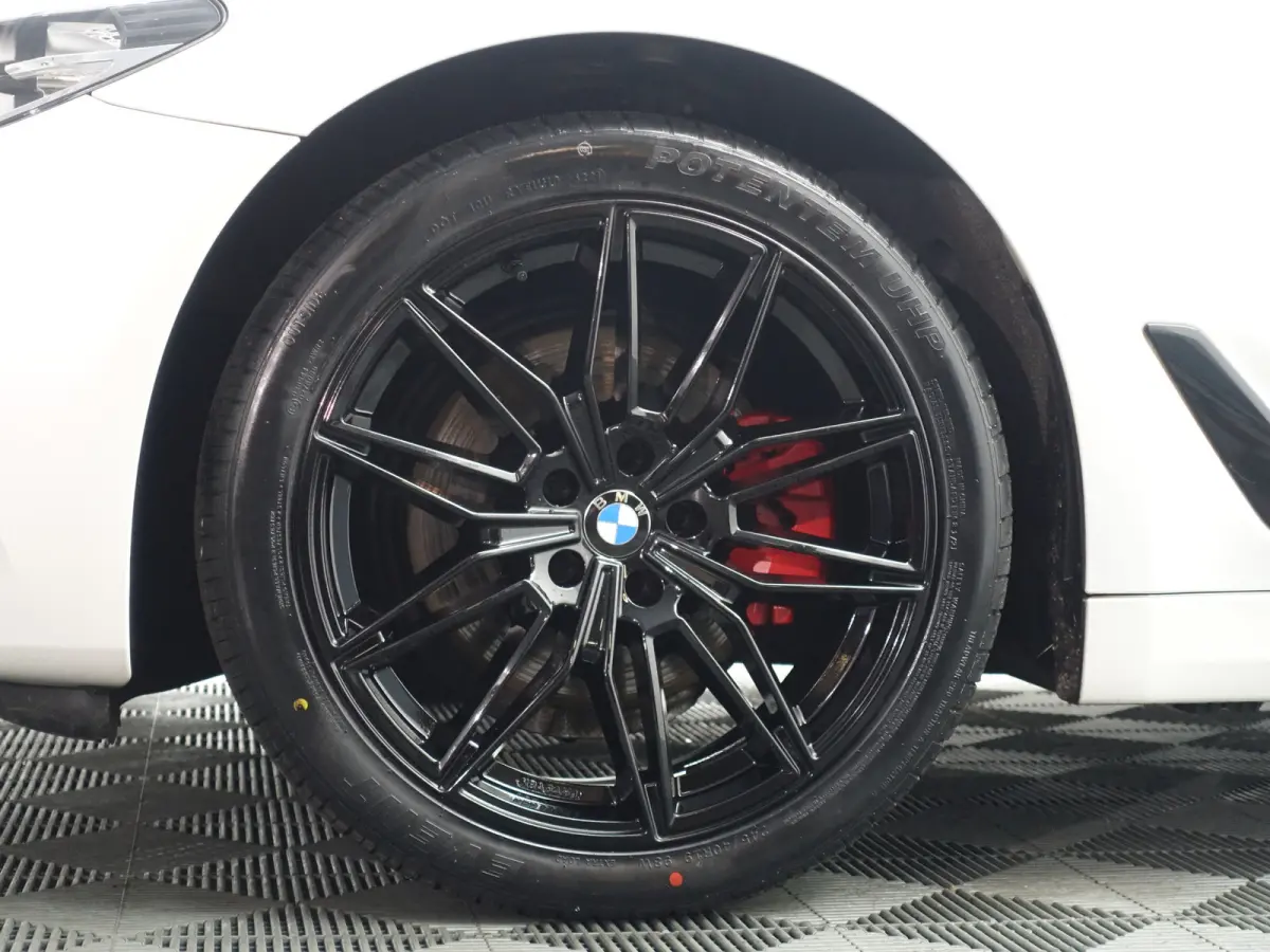 520d M Sport High Exe Aut- Xenon Led, Park Assist, Navi, Virtual Cockpit, Elek Stoel