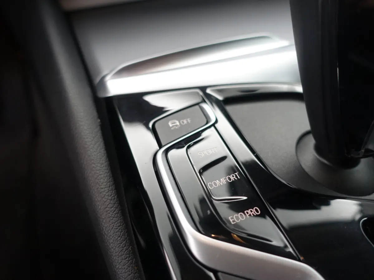 520d M Sport High Exe Aut- Xenon Led, Park Assist, Navi, Virtual Cockpit, Elek Stoel
