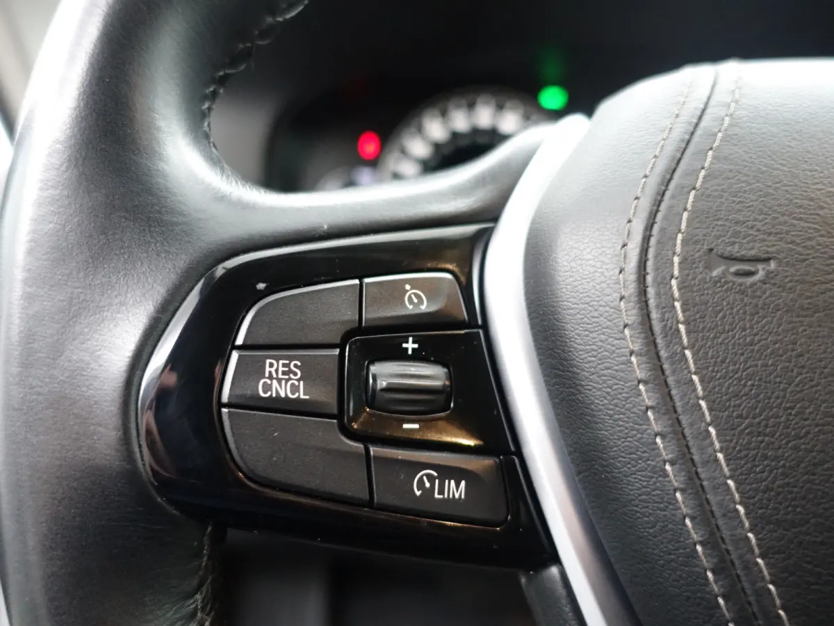 520d M Sport High Exe Aut- Xenon Led, Park Assist, Navi, Virtual Cockpit, Elek Stoel