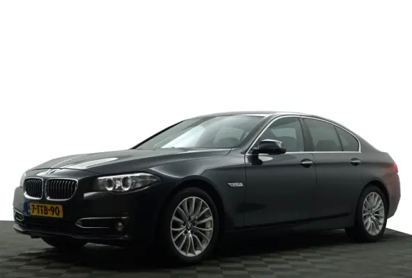 520i Luxury Edition Aut- Memory Seats, Xenon Led, Sfeerverlichting, Stoelverwarming, Dealeronderhouden