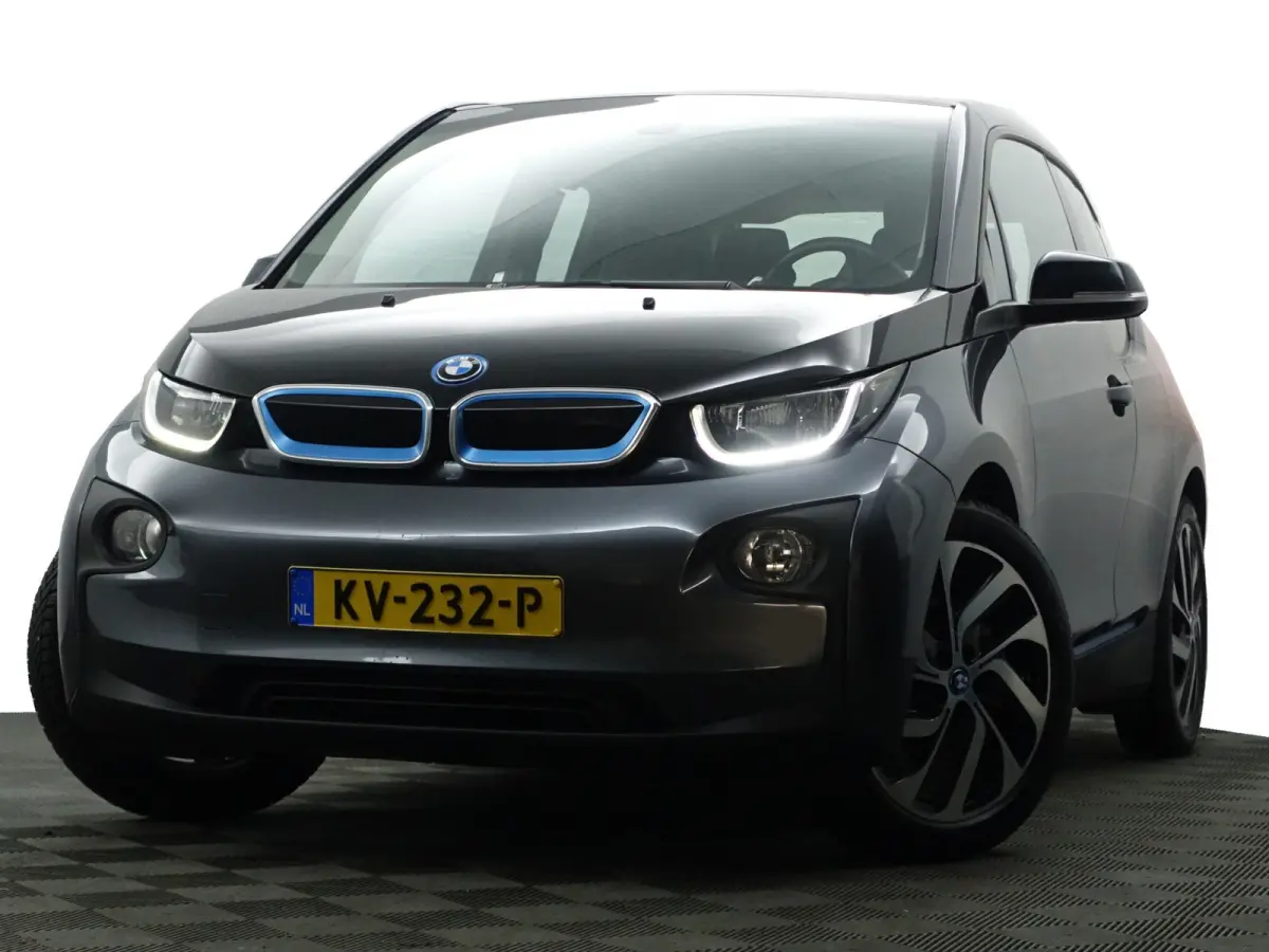 High Voltage Edition 94Ah 33 kWh- Xenon Led, Park Assist, Stoelverwarming, Navigatie, Cruise, Privacy Glass