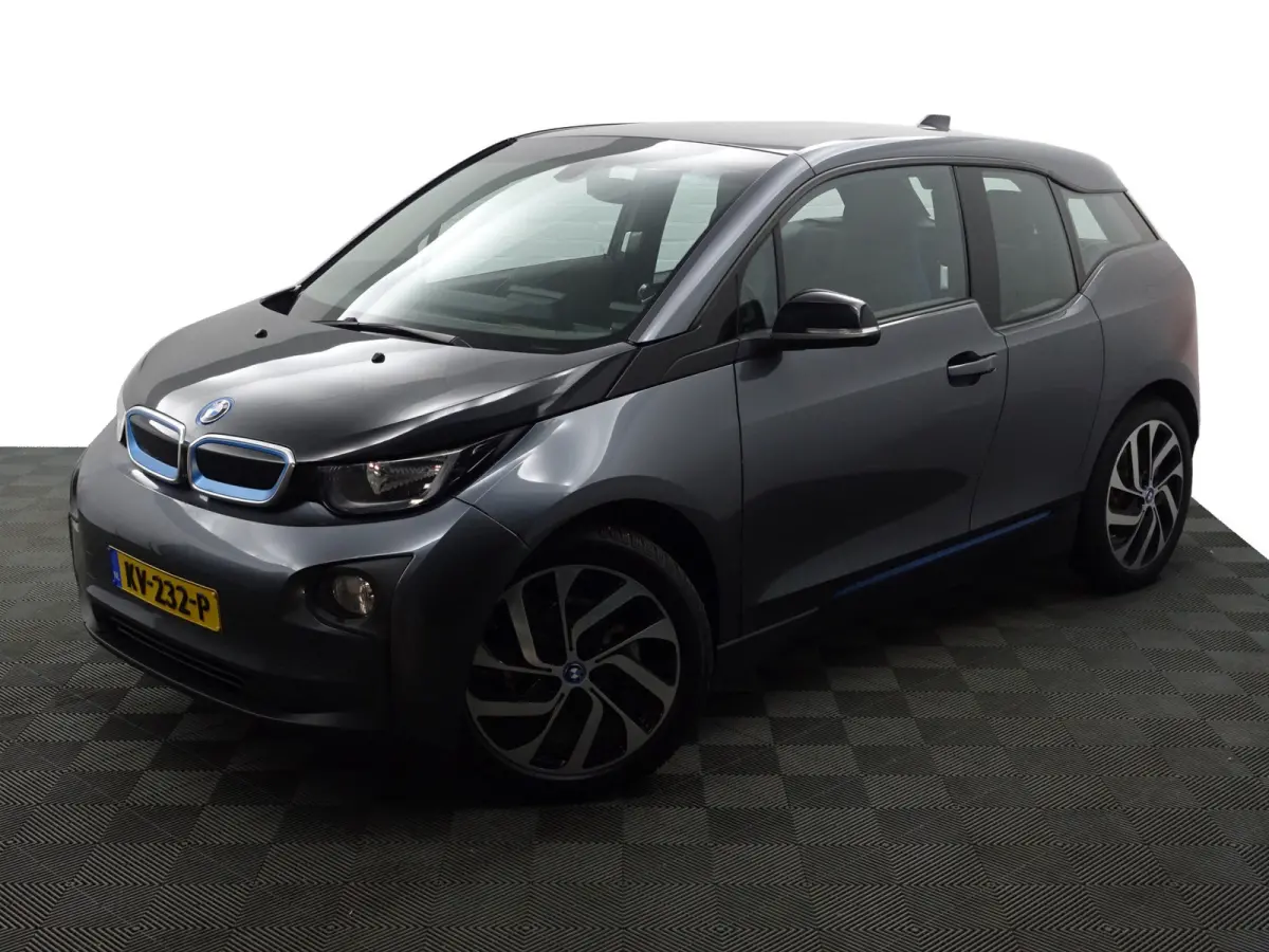 High Voltage Edition 94Ah 33 kWh- Xenon Led, Park Assist, Stoelverwarming, Navigatie, Cruise, Privacy Glass