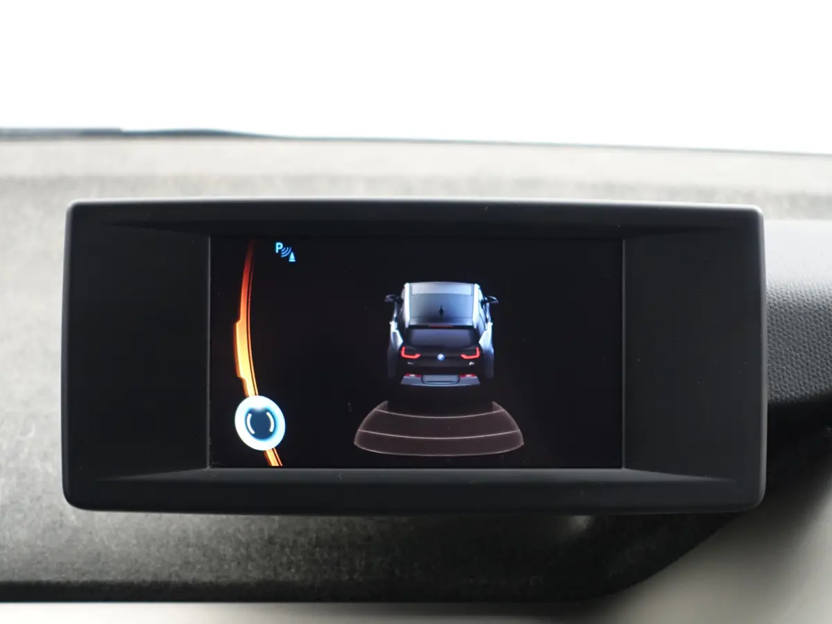 High Voltage Edition 94Ah 33 kWh- Xenon Led, Park Assist, Stoelverwarming, Navigatie, Cruise, Privacy Glass