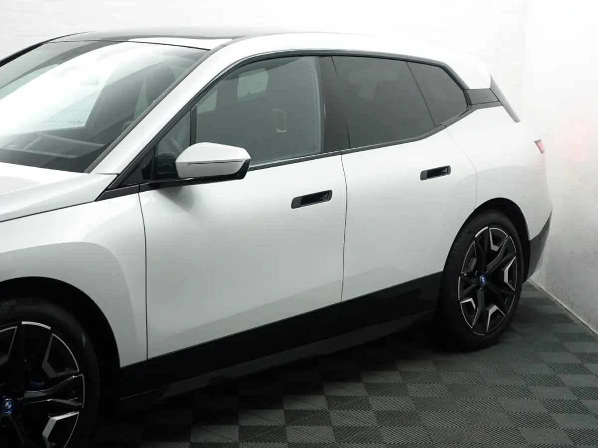 xDrive40 M Gold Edition 77 kWh- SOH 99%, Harman Kardon, Stoelmassage, Stuur/Stoelverwarming, Head Up, 360 Camera, Ada Cruise