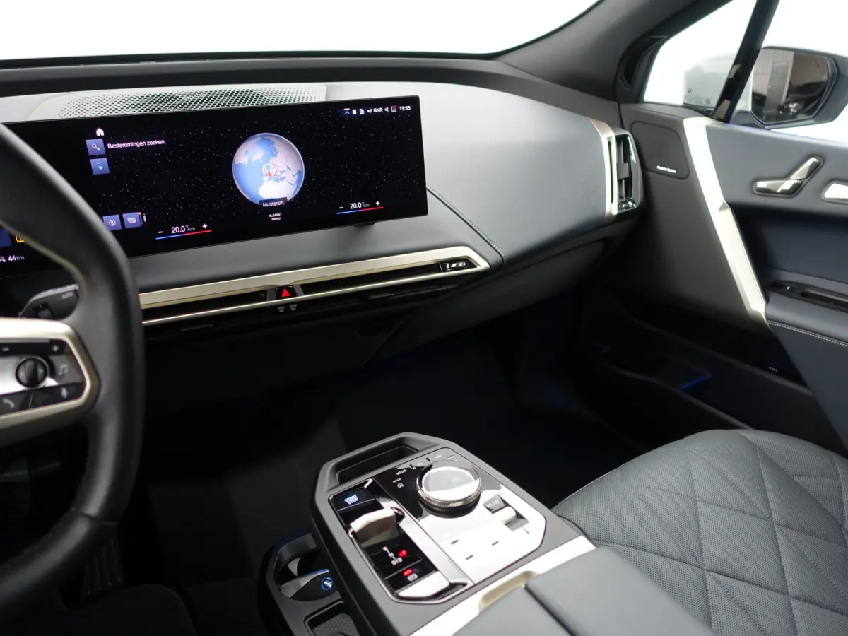 xDrive40 M Gold Edition 77 kWh- SOH 99%, Harman Kardon, Stoelmassage, Stuur/Stoelverwarming, Head Up, 360 Camera, Ada Cruise