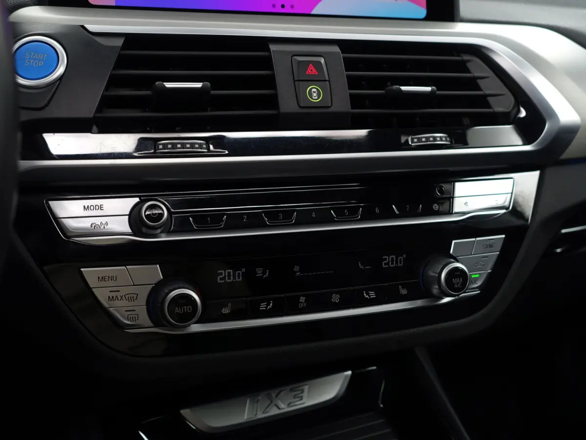 High Executive 80 kWh M Sport Aut- SOH 97%, Panoramadak, Harman Kardon, Head Up, Memory, CarPlay, Sfeerverlichting, 360 Camera