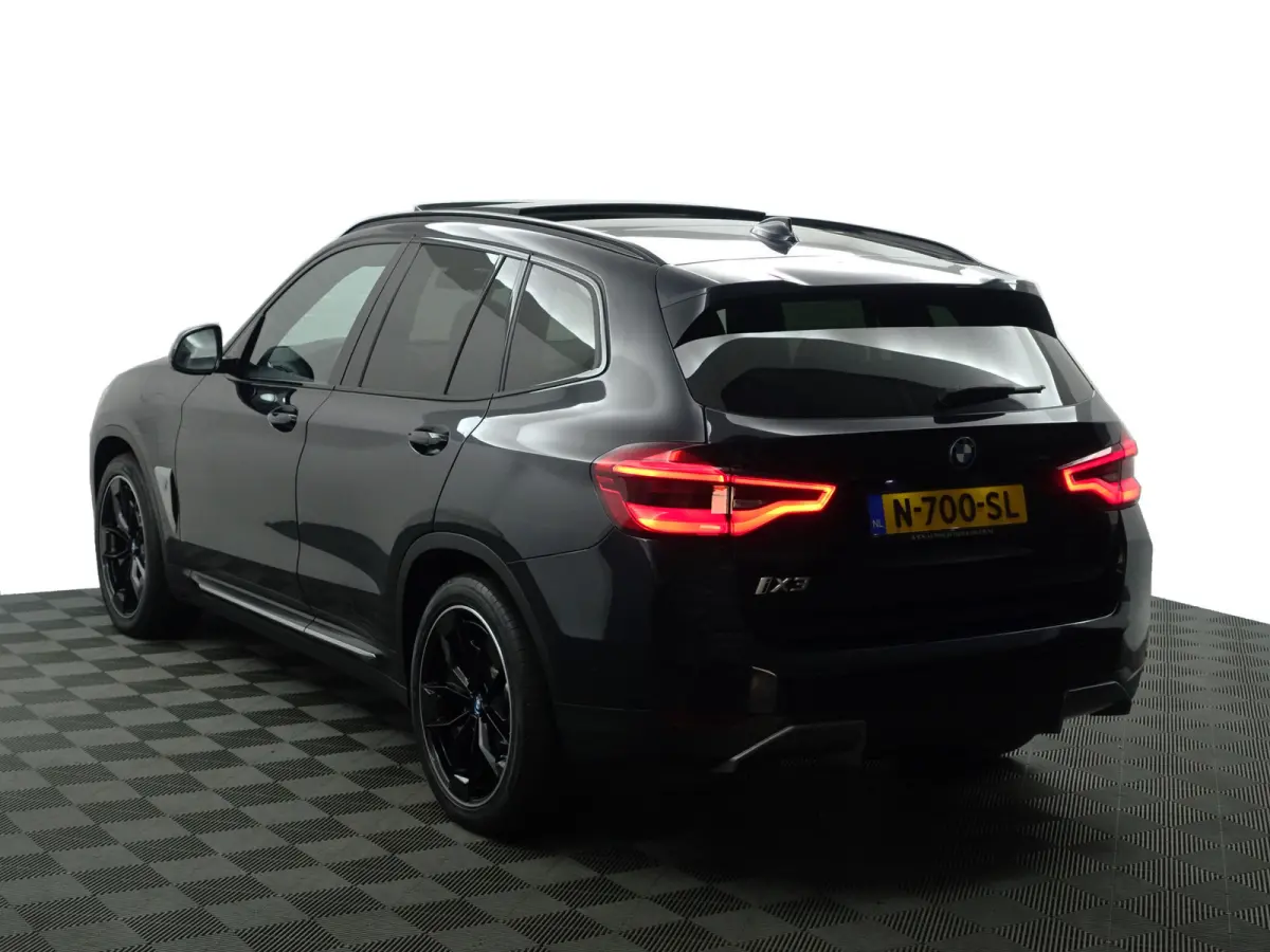 High Executive 80 kWh M Sport Aut- SOH 97%, Panoramadak, Harman Kardon, Head Up, Memory, CarPlay, Sfeerverlichting, 360 Camera