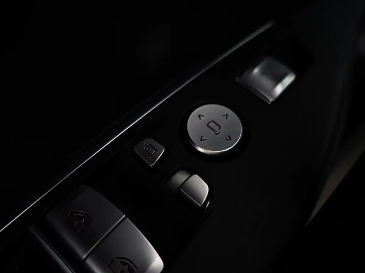 High Executive 80 kWh M Sport Aut- SOH 97%, Panoramadak, Harman Kardon, Head Up, Memory, CarPlay, Sfeerverlichting, 360 Camera