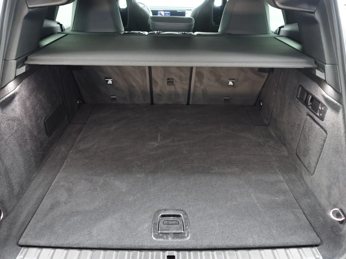 xDrive40 M Sport Plus 77 kWh- Stoelmassage, Harman Kardon, 360 Camera, Head Up, Memory Seats, Sfeerverlichting