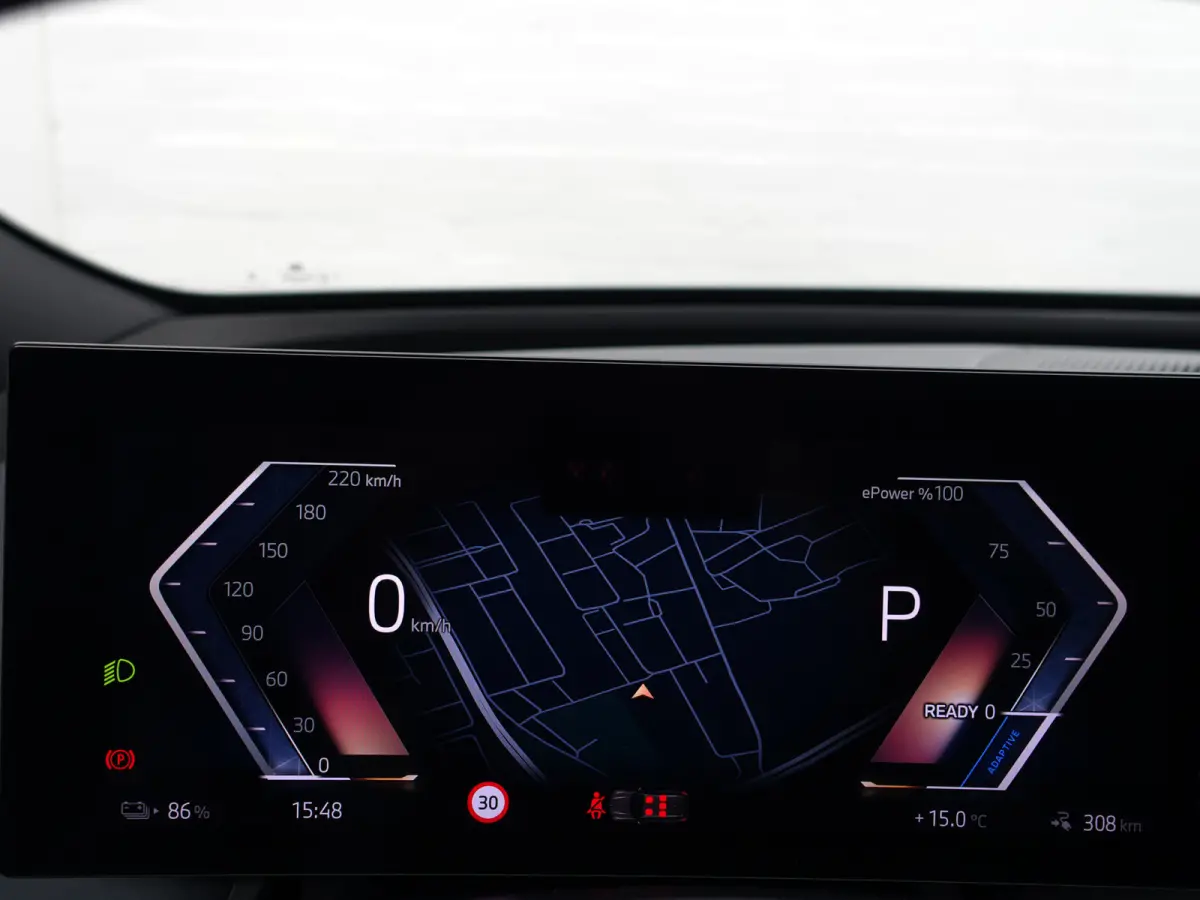 xDrive40 M Sport Plus 77 kWh- Stoelmassage, Harman Kardon, 360 Camera, Head Up, Memory Seats, Sfeerverlichting