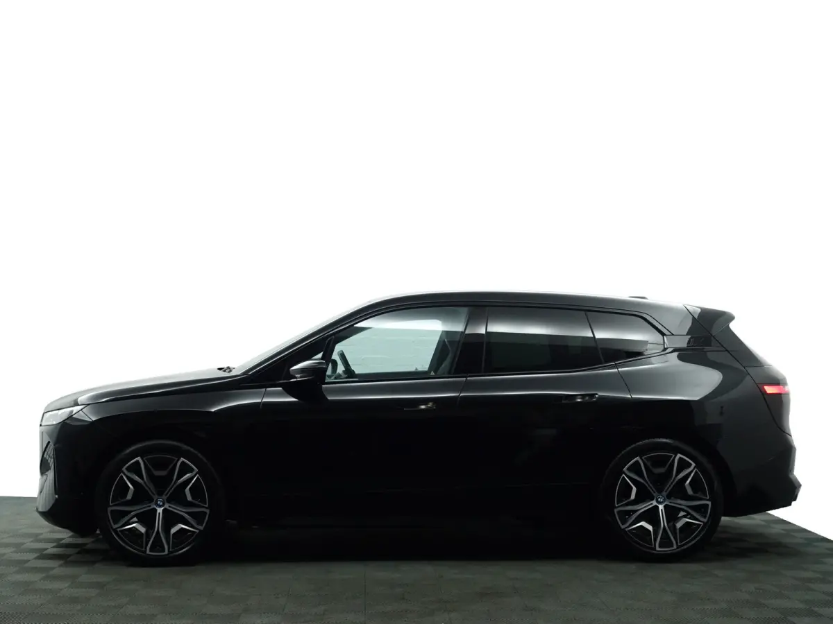 xDrive40 M Sport Plus 77 kWh- Stoelmassage, Harman Kardon, 360 Camera, Head Up, Memory Seats, Sfeerverlichting
