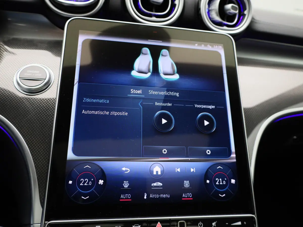 300 e AMG Line | Automaat | Apple Carplay / Android Auto | Panoramadak | Sfeerverlichting | Achteruitrijcamera | Stoelverwarming |