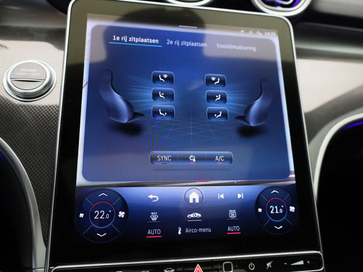 300 e AMG Line | Automaat | Apple Carplay / Android Auto | Panoramadak | Sfeerverlichting | Achteruitrijcamera | Stoelverwarming |