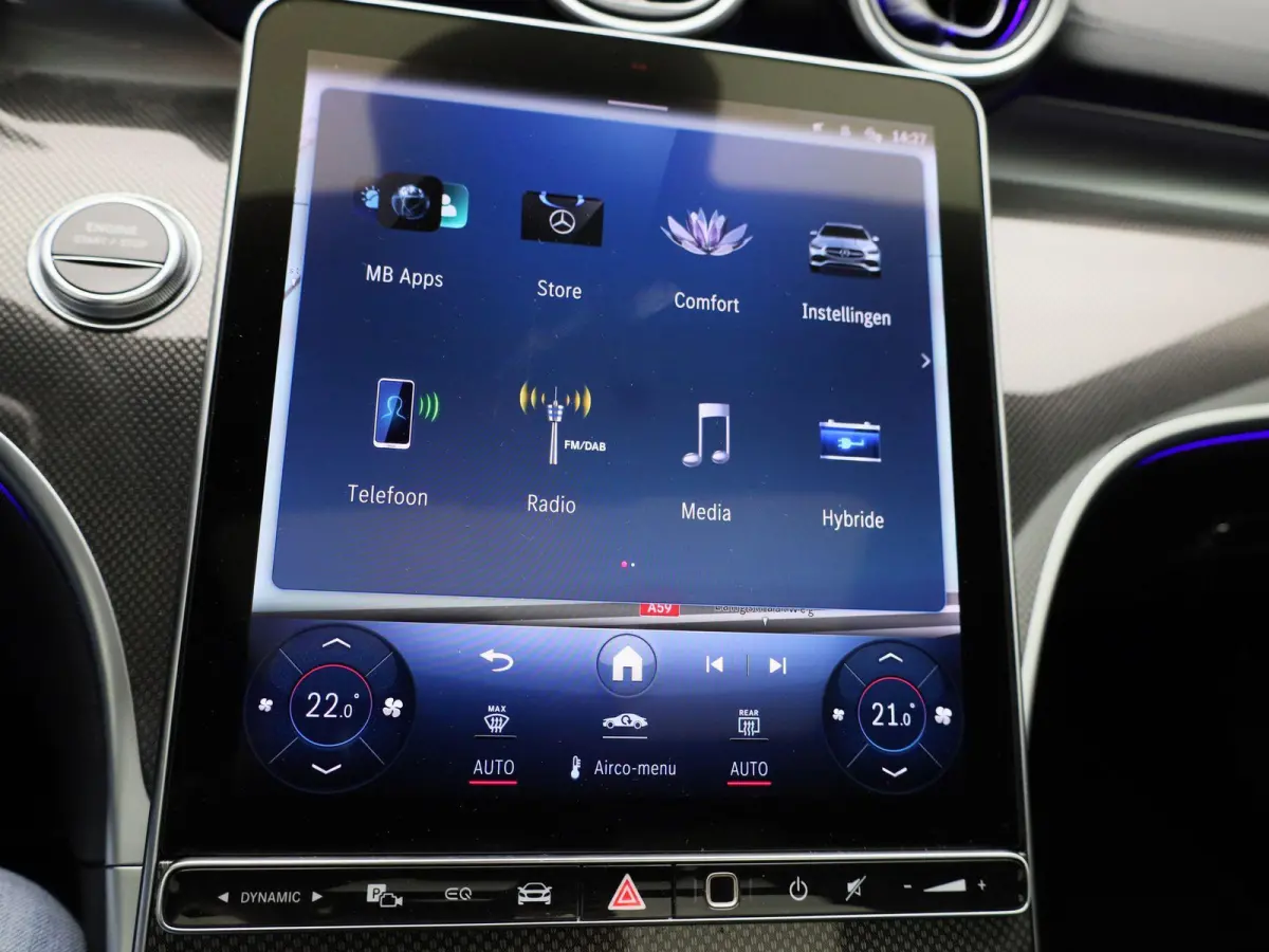 300 e AMG Line | Automaat | Apple Carplay / Android Auto | Panoramadak | Sfeerverlichting | Achteruitrijcamera | Stoelverwarming |