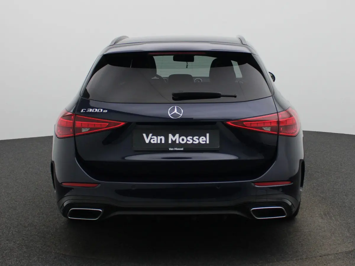 300 e AMG Line | Automaat | Apple Carplay / Android Auto | Panoramadak | Sfeerverlichting | Achteruitrijcamera | Stoelverwarming |