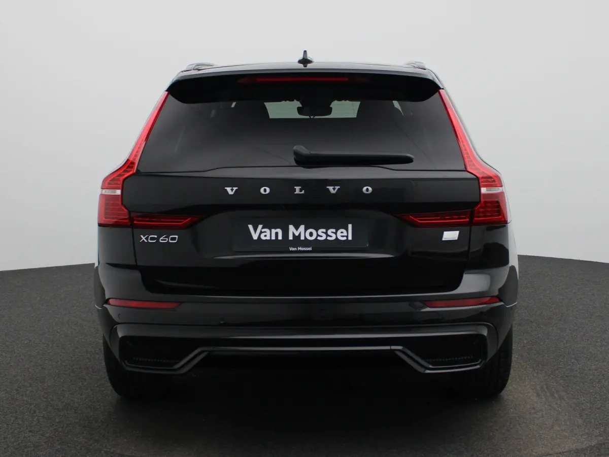 T6 PHEV AWD Plus Black Edition Aut. | PANO-SCHUIFDAK | STOEL-STUURWIELVERWARMING | HARMAN/KARDON | 360 CAMERA | LEER | STOELMEMORY