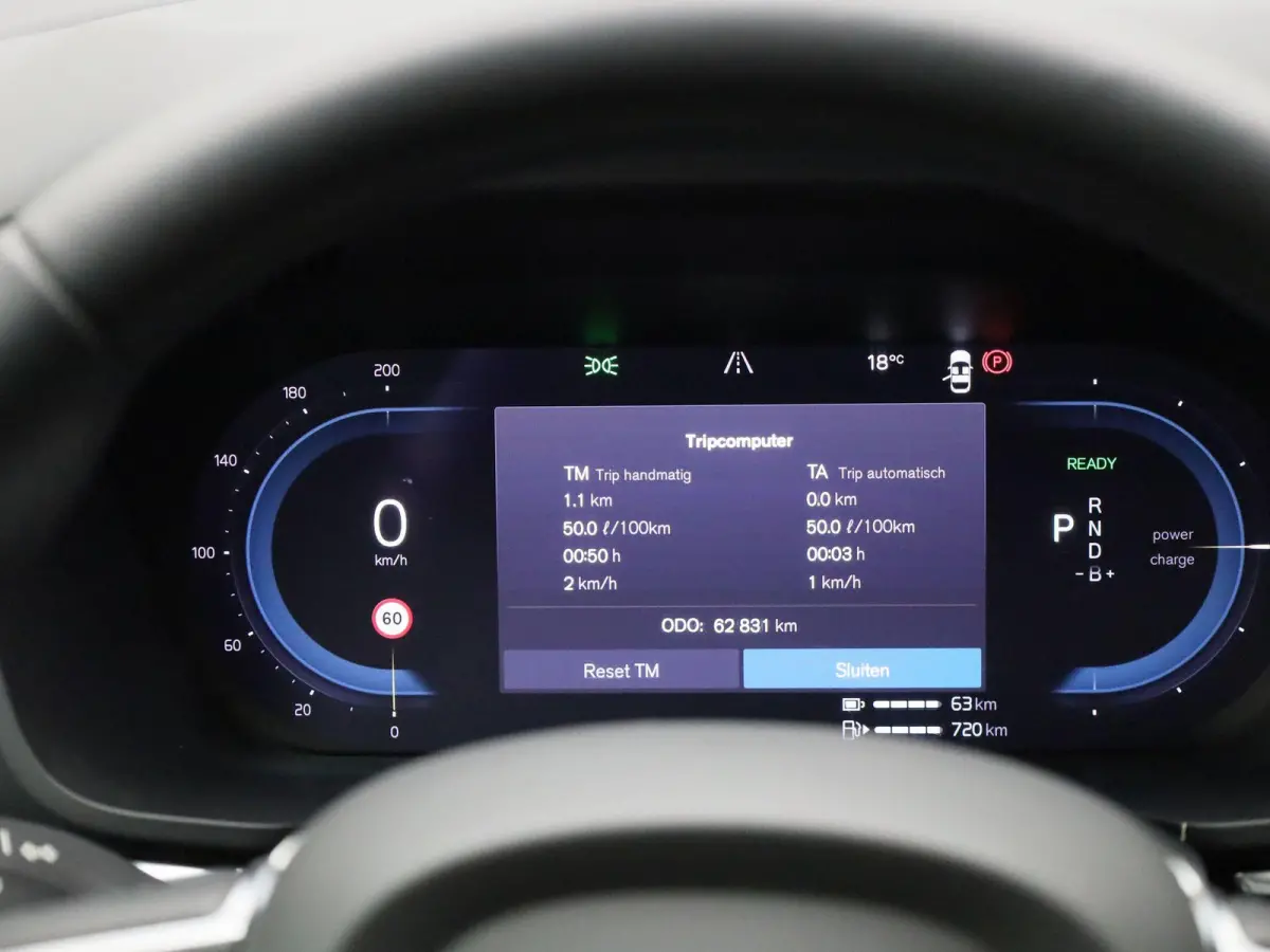 T6 PHEV AWD Plus Black Edition Aut. | PANO-SCHUIFDAK | STOEL-STUURWIELVERWARMING | HARMAN/KARDON | 360 CAMERA | LEER | STOELMEMORY