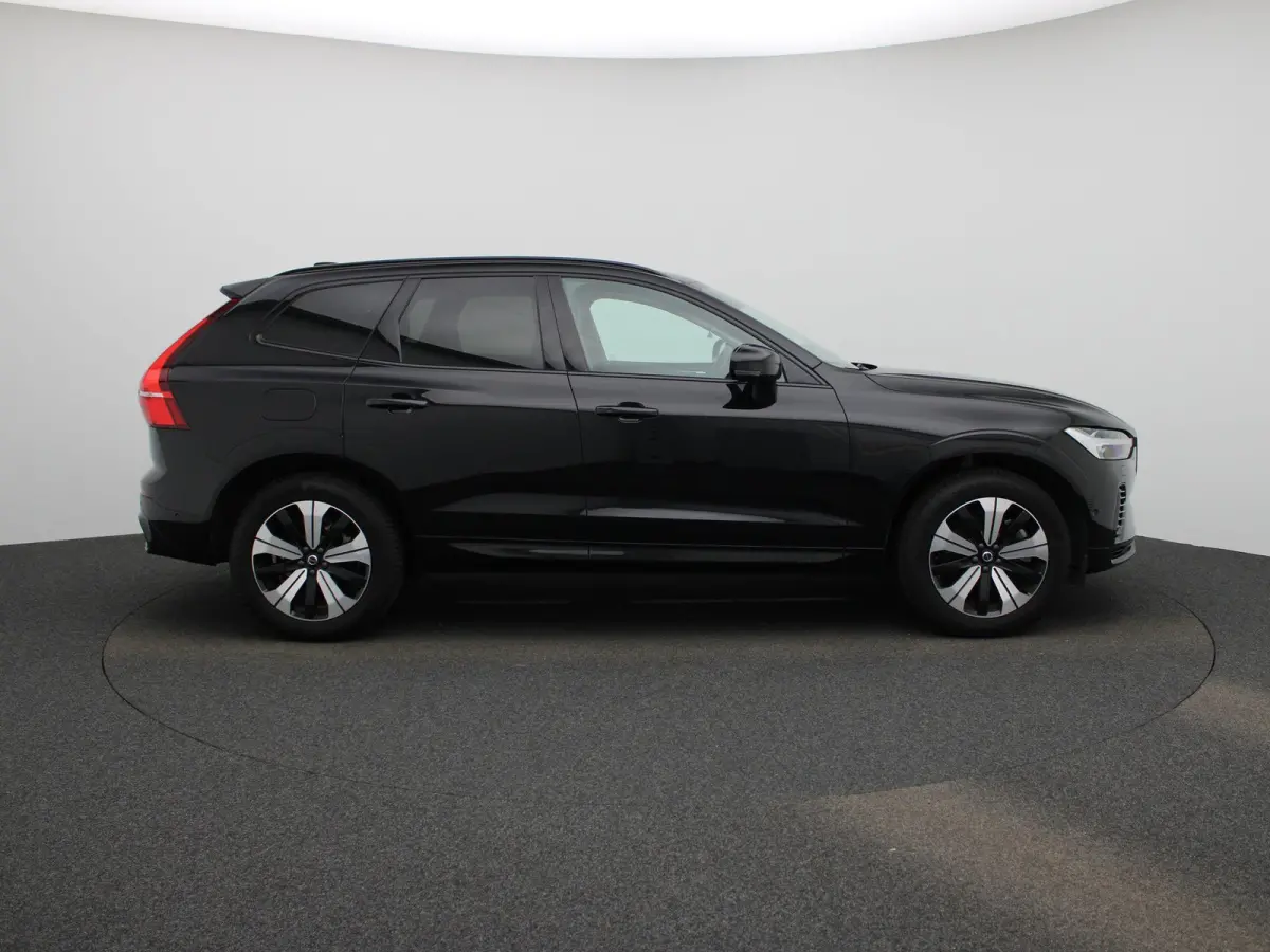 T6 PHEV AWD Plus Black Edition Aut. | PANO-SCHUIFDAK | STOEL-STUURWIELVERWARMING | HARMAN/KARDON | 360 CAMERA | LEER | STOELMEMORY