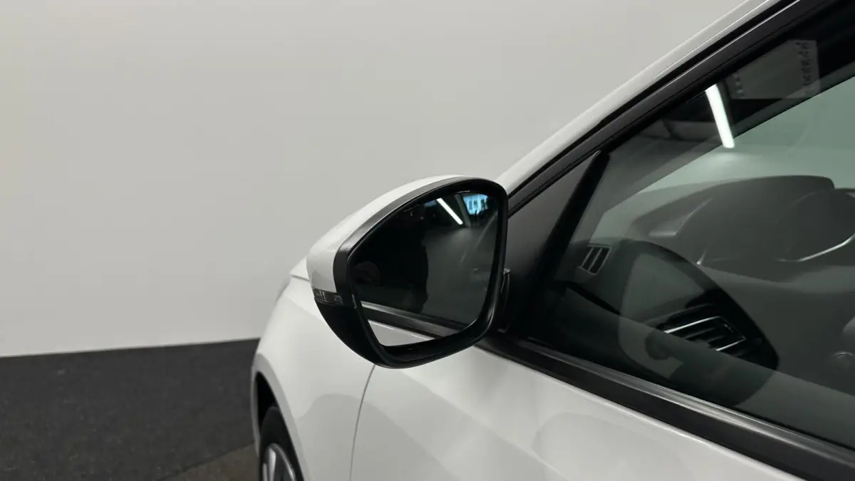 1.2 PureTech Blue Lease CARPLAY NAVI CRUISE ECC.