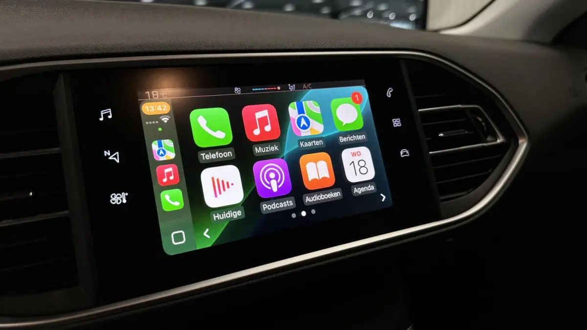1.2 PureTech Blue Lease CARPLAY NAVI CRUISE ECC.