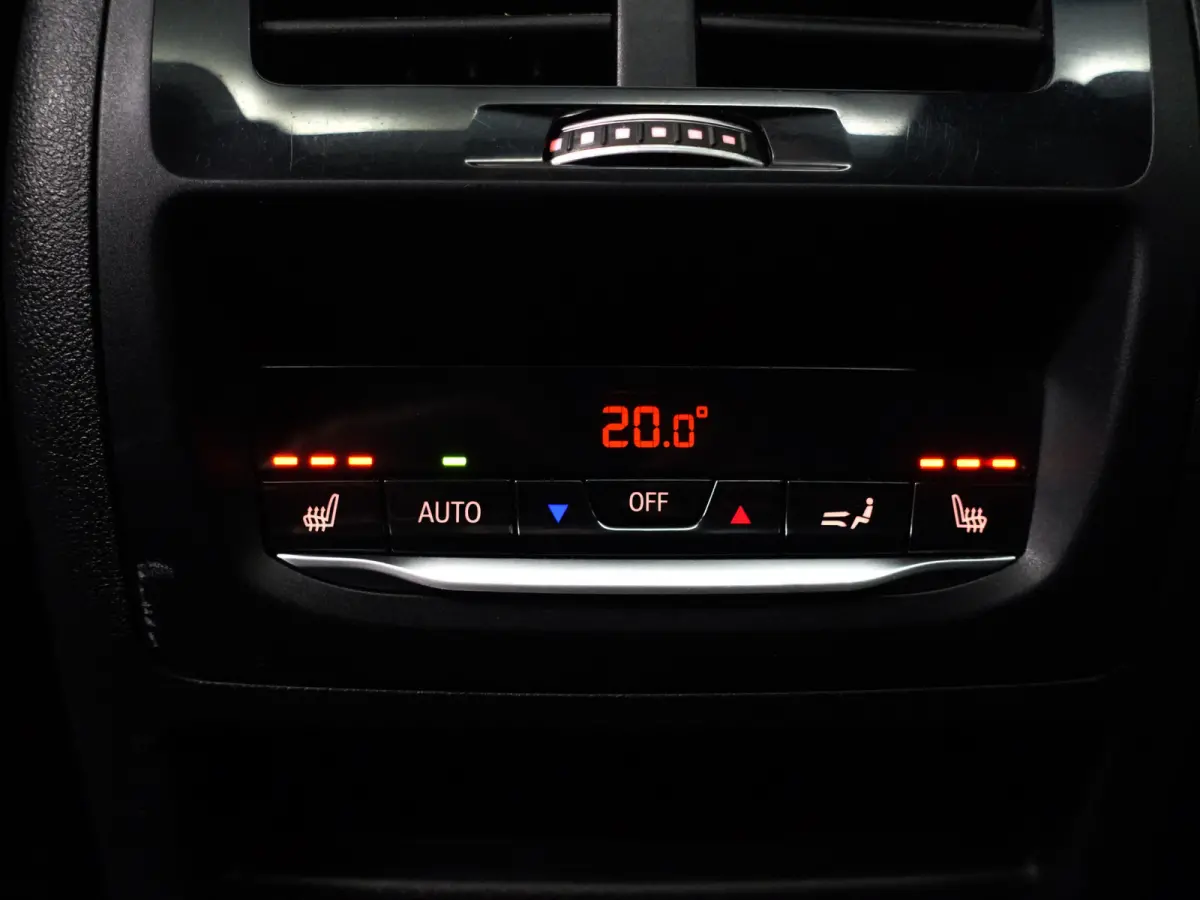 M Competition 510pk- Carbon, Harman Kardon, Stoelventilatie, 360 Camera, Head Up, Sfeerverlichting, Elek Trekhaak