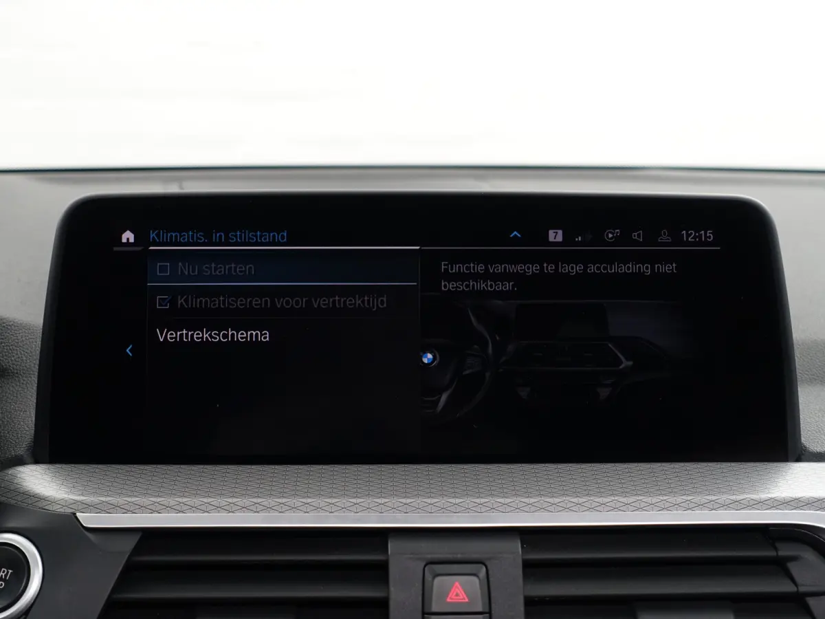 xDrive30e eDrive M Sport Shadowline Aut- Panoramadak, Sfeerverlichting, Carplay, Android Auto, Standkachel