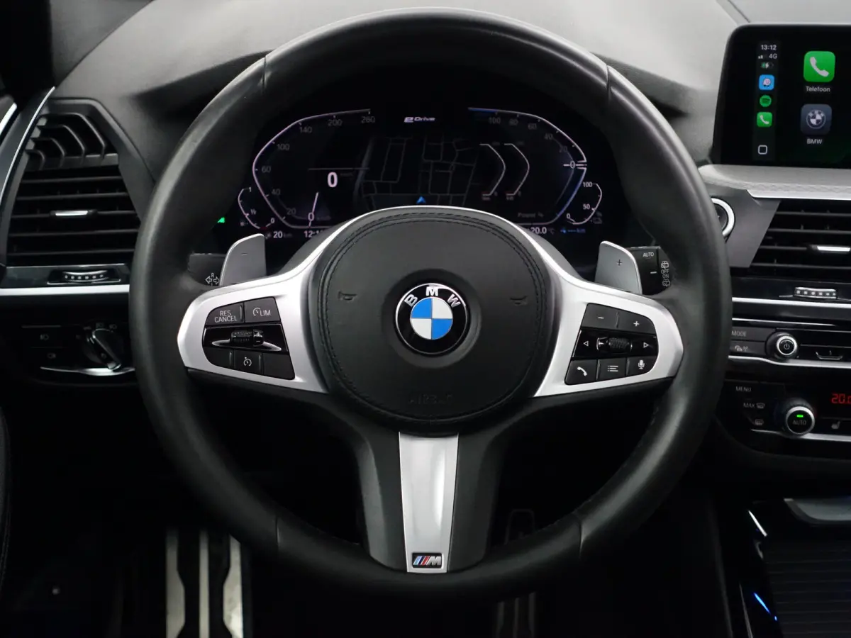 xDrive30e eDrive M Sport Shadowline Aut- Panoramadak, Sfeerverlichting, Carplay, Android Auto, Standkachel