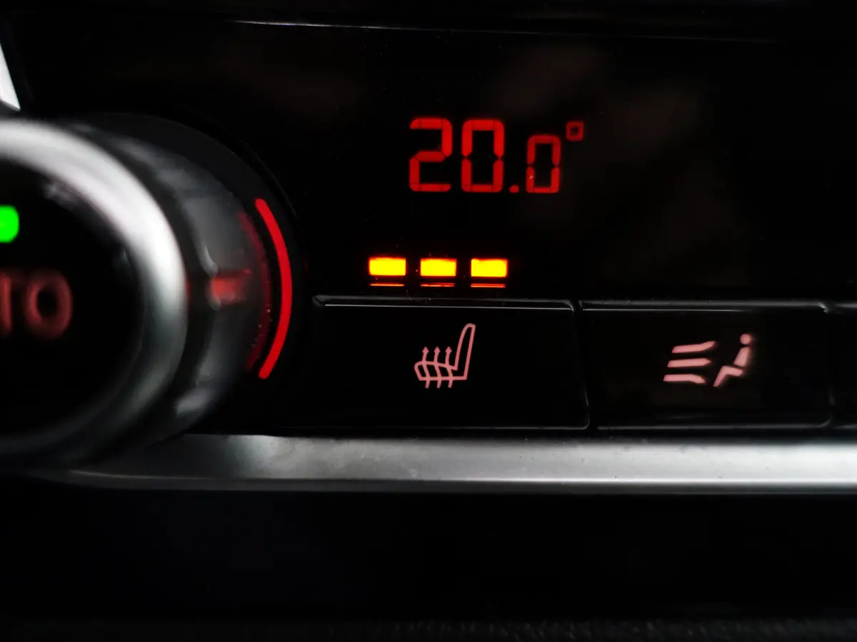 xDrive30e High Executive Aut- Panoramadak, Stuur/Stoelverwarming, Sfeerverlichting, Standkachel, Sport Interieur