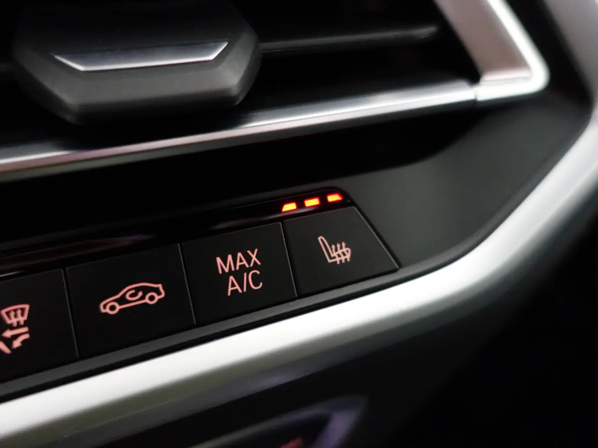 xDrive45e High Executive Sky Lounge, Laser Led, Elek Trekhaak, Crafted Clarity Pook, Full Memory Pakket