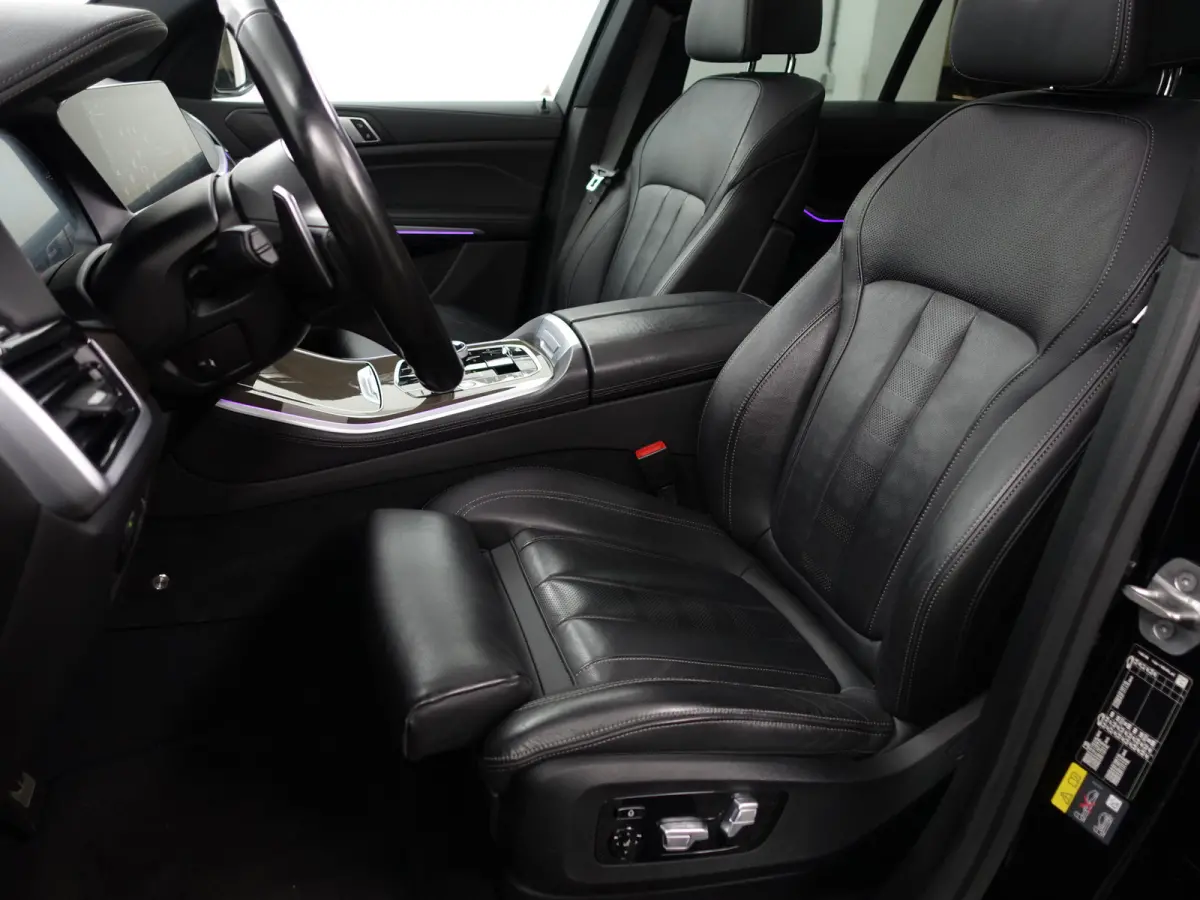xDrive45e High Executive Sky Lounge, Laser Led, Elek Trekhaak, Crafted Clarity Pook, Full Memory Pakket