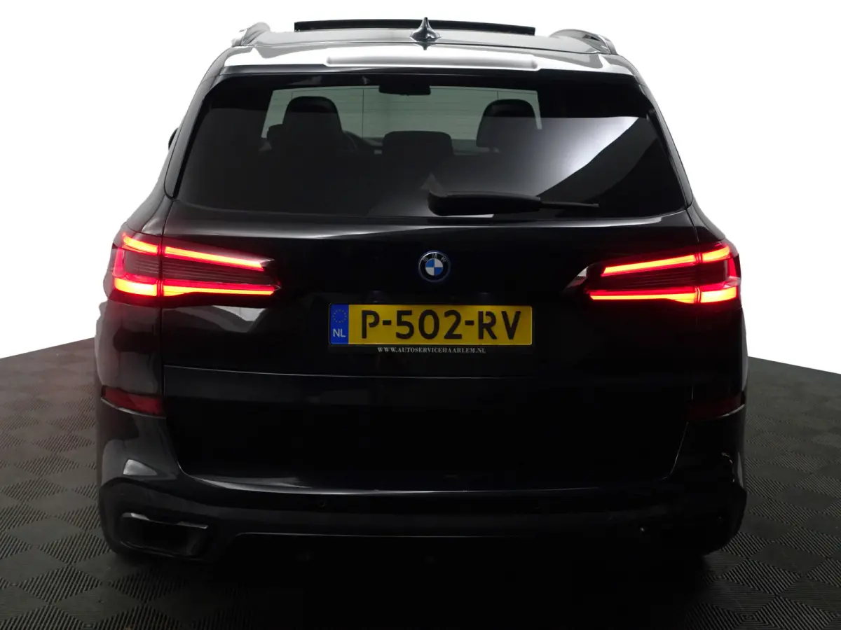 xDrive45e High Executive Sky Lounge, Laser Led, Elek Trekhaak, Crafted Clarity Pook, Full Memory Pakket