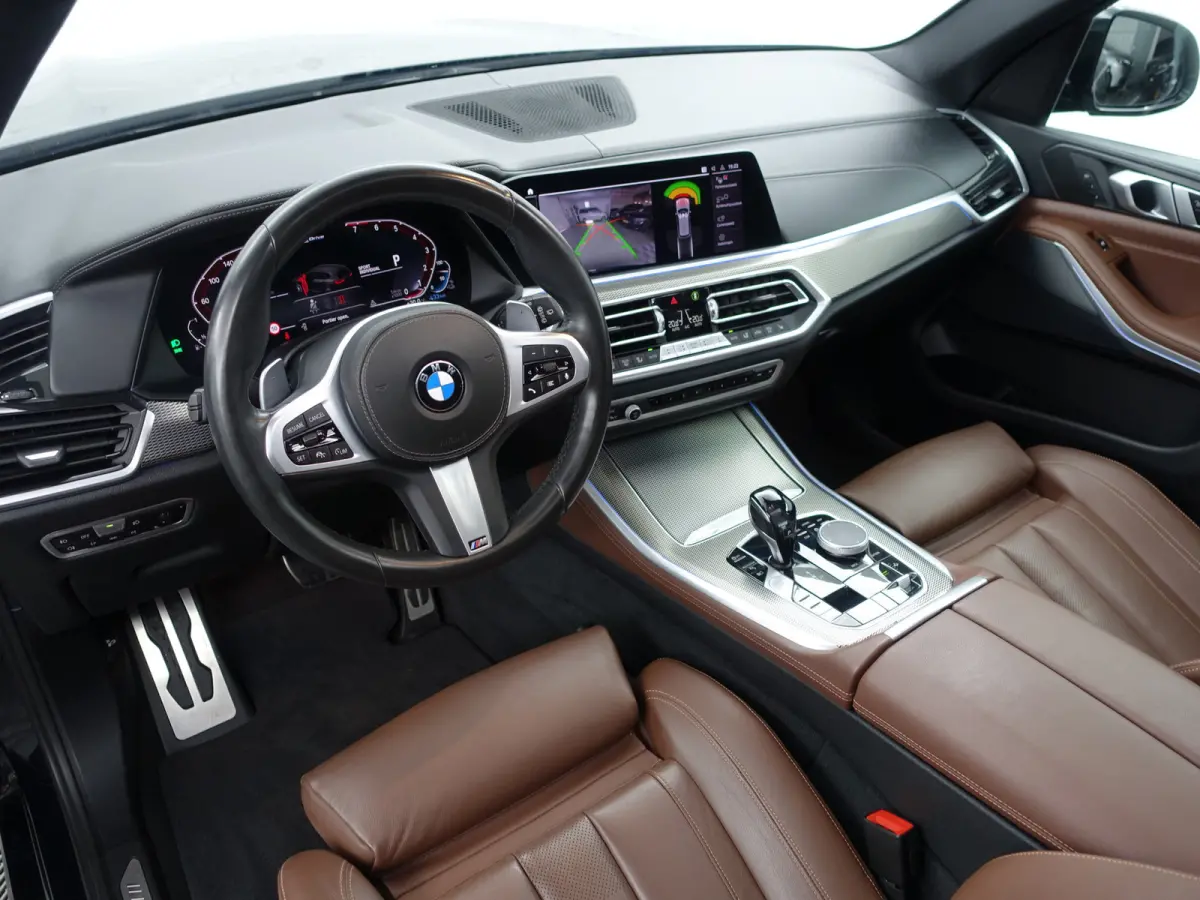 xDrive45e M Sport Shadowline Aut- Panoramadak, Memory Seats, Sfeerverlichting, Virtual Cockpit, Park Pilot, Xenon Led
