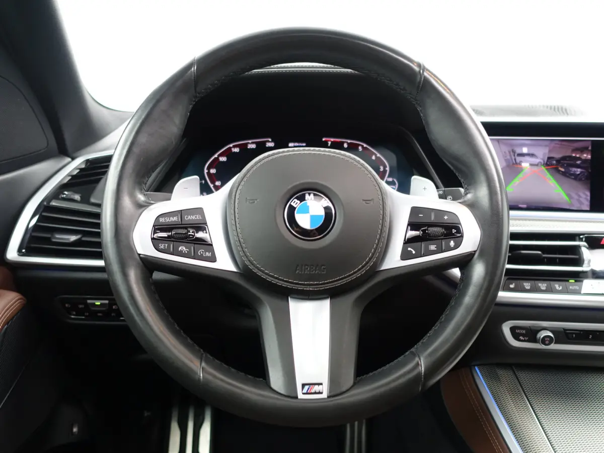 xDrive45e M Sport Shadowline Aut- Panoramadak, Memory Seats, Sfeerverlichting, Virtual Cockpit, Park Pilot, Xenon Led