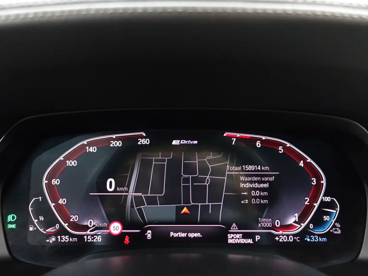 xDrive45e M Sport Shadowline Aut- Panoramadak, Memory Seats, Sfeerverlichting, Virtual Cockpit, Park Pilot, Xenon Led