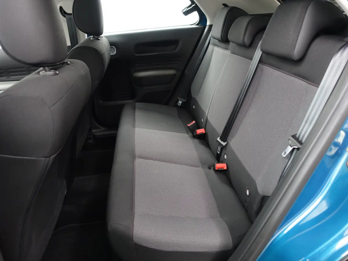 1.2 PureTech Feel Carplay, Android Auto, Camera, Led, Park Assist, Navigatie, Comfort Interieur