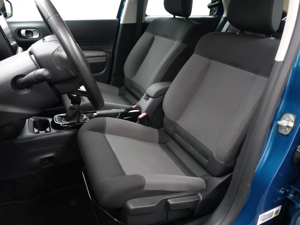 1.2 PureTech Feel Carplay, Android Auto, Camera, Led, Park Assist, Navigatie, Comfort Interieur