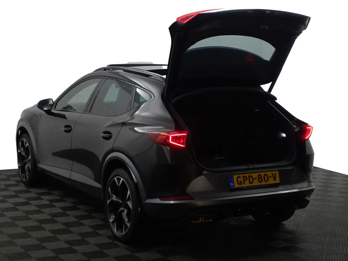 1.4 e-Hybrid VZ Black Edition Aut- Panoramadak, Performance Interieur, Stuur/Stoelverwarming, Memory Seats, Dynamic Select+