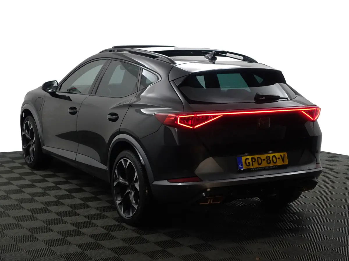 1.4 e-Hybrid VZ Black Edition Aut- Panoramadak, Performance Interieur, Stuur/Stoelverwarming, Memory Seats, Dynamic Select+