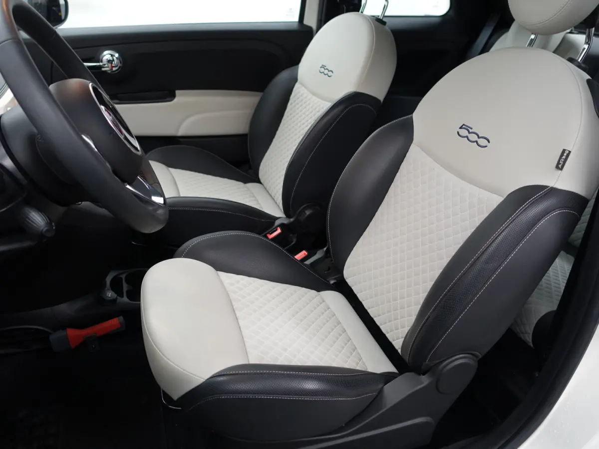 1.0 Hybrid Dolcevita- Panoramadak, Two Tone, Carplay, Android Auto, Design Interieur