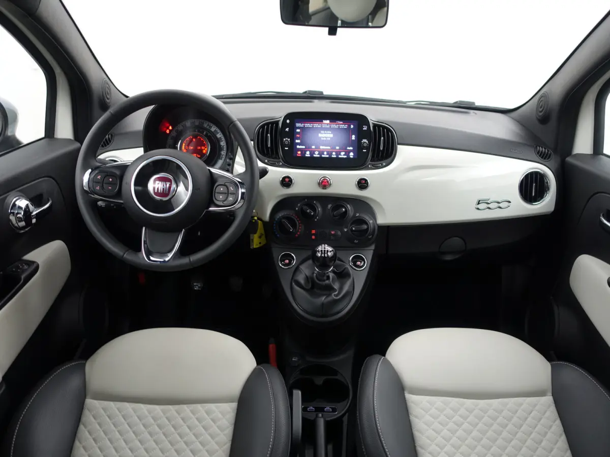 1.0 Hybrid Dolcevita- Panoramadak, Two Tone, Carplay, Android Auto, Design Interieur