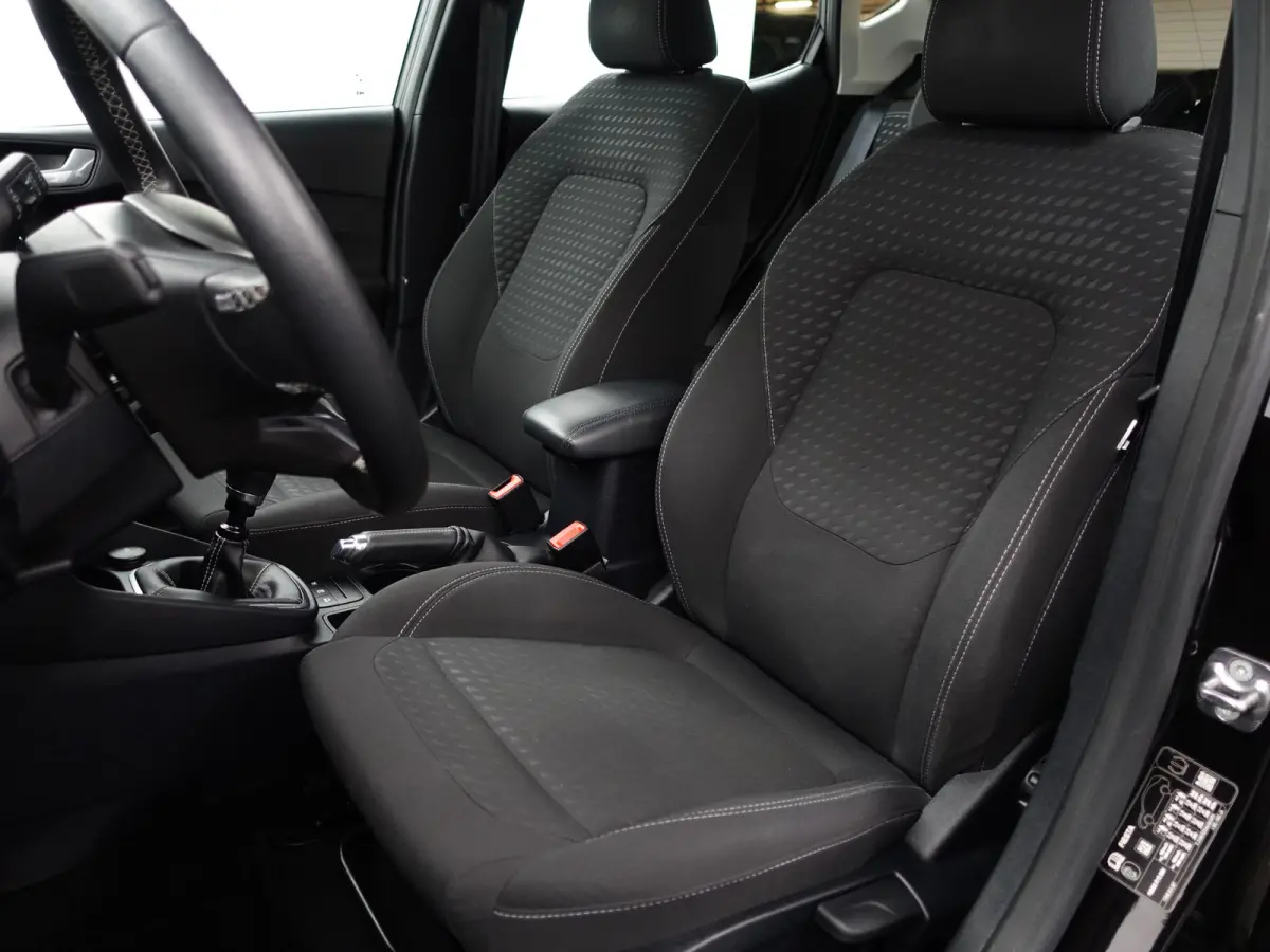 1.0 EcoBoost Hybrid ST Titanium- Carplay, Park Assist, Led, Sfeerverlichting, Dynamic Select, Lane Assist